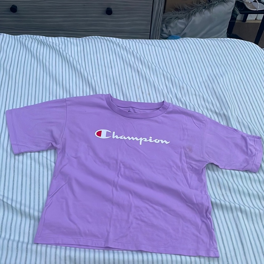 Champion shirt large purple good condition